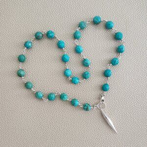 TURQUOISE NECKLACE W/ 925 SILVER SPIKE PENDANT--18"